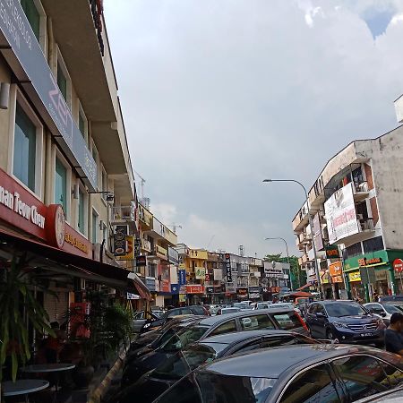 Hotel Zamburger Taman Segar - Previously Home Inn Taman Segar Kuala Lumpur Exterior photo